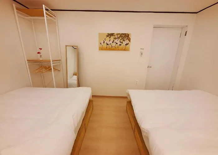Hongik Station 3 Bedroom 서울특별시