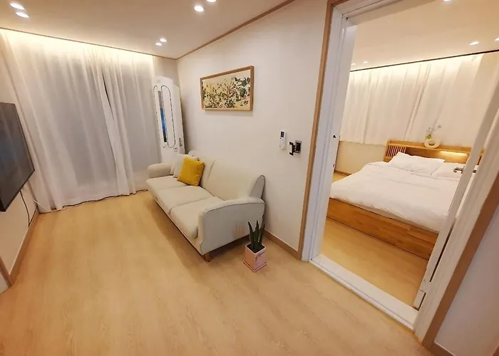 아파트 Hongik Station 3 Bedroom