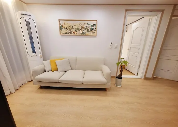 아파트 Hongik Station 3 Bedroom *