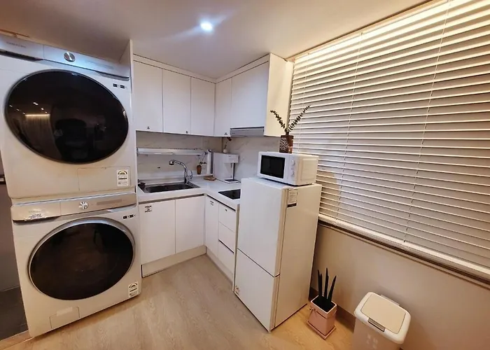 Hongik Station 3 Bedroom *