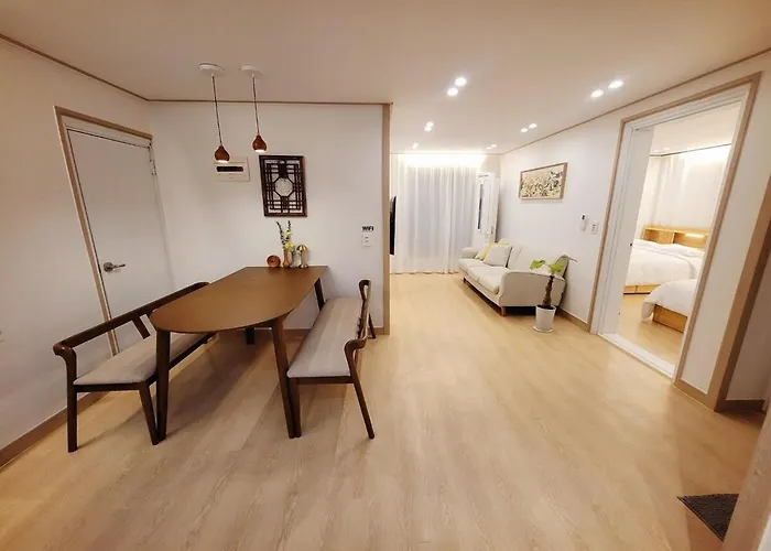 아파트 Hongik Station 3 Bedroom